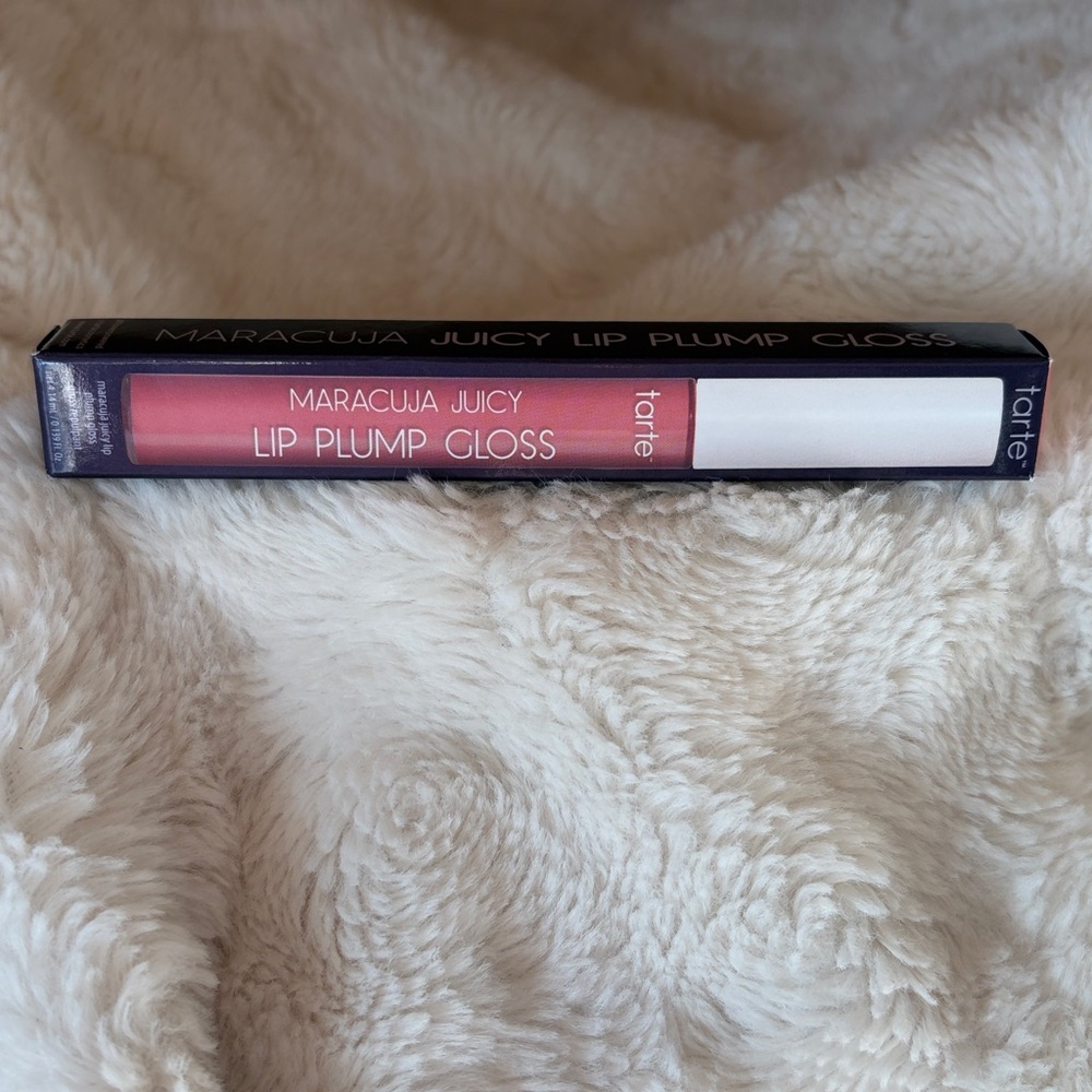✨2/$30✨ 💄NIB• Tarte Maracuja Juicy Lip Plump Gloss | Primrose